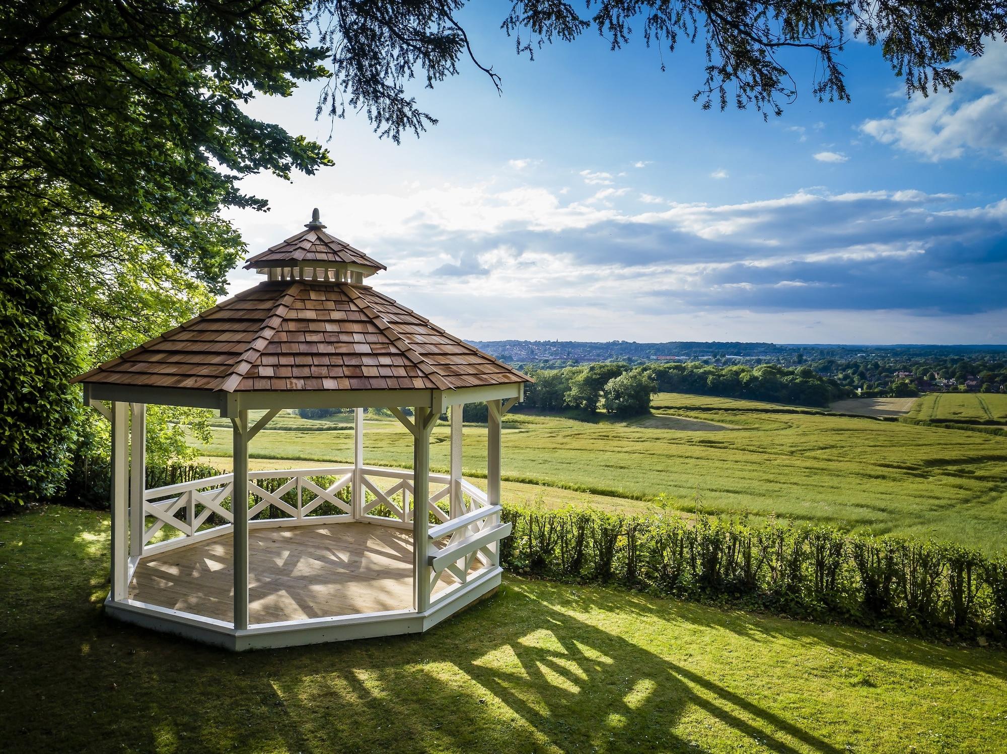 Hogs Back Hotel & Spa Nr Farnham Farnham  Eksteriør billede